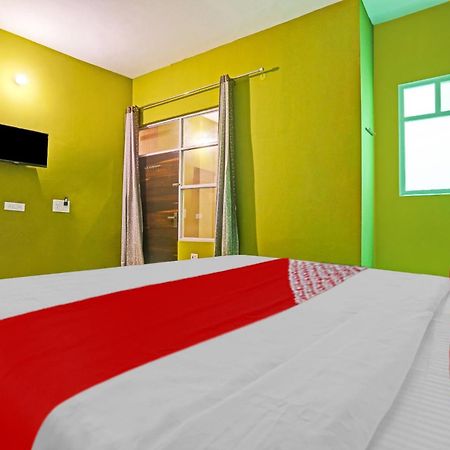 Hotel O Arya Residency Gurgaon Esterno foto
