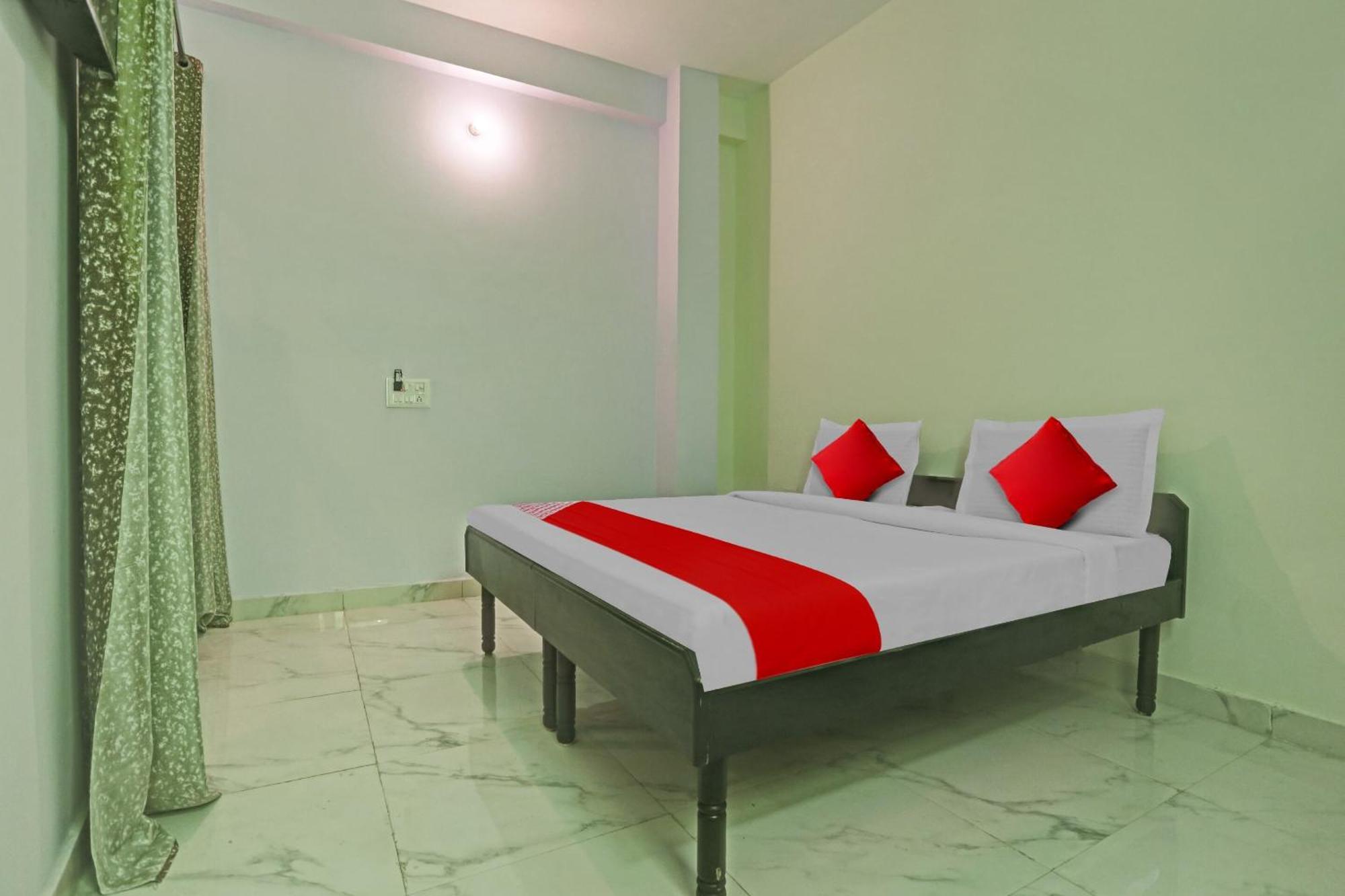 Hotel O Arya Residency Gurgaon Esterno foto